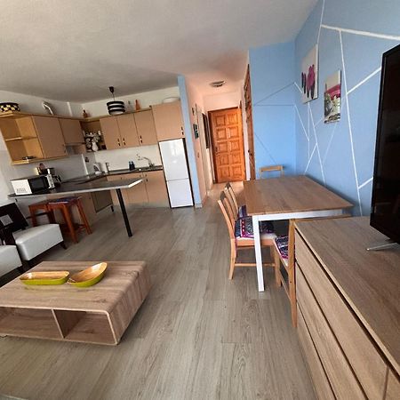 First Line Beach Apartment With Ocean View La Arena ปัวร์โตเดซานตีอาโก ภายนอก รูปภาพ